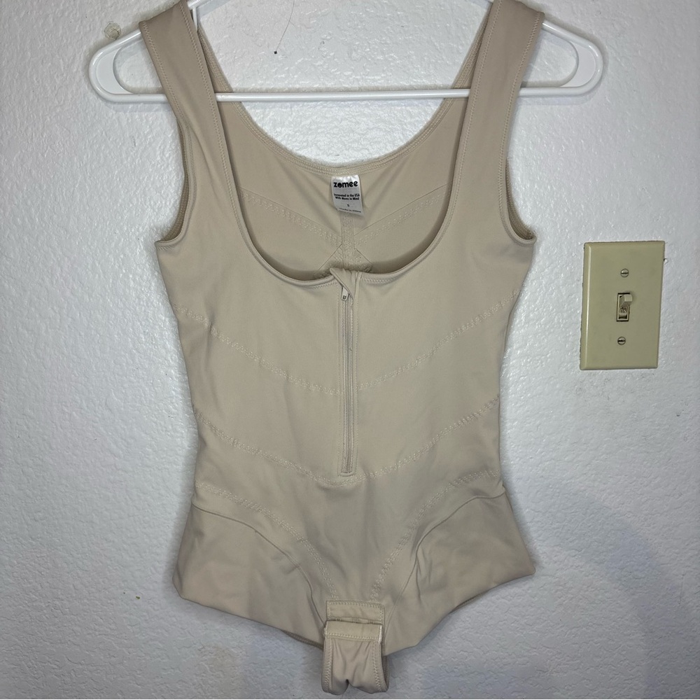 Postpartum Bodysuit Shapewear - Picture 3 of 4